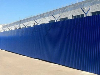 Профлист С18 1 мм RAL 5002 Ультрамариново-Синий Двухсторонний 1 - в «Монолит-Металлопрокат».